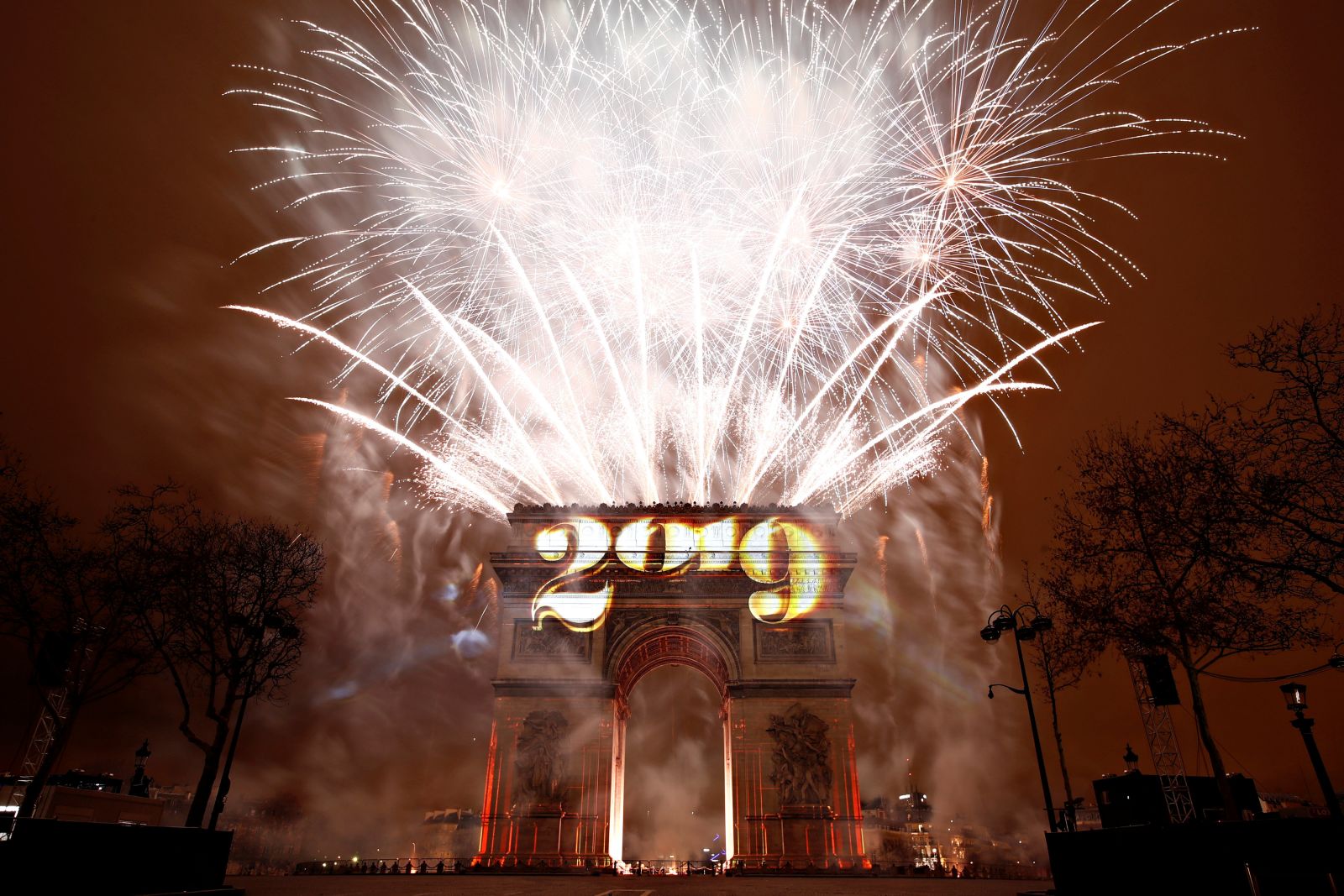 فرنسا احتفالات 2019 قوس النصر