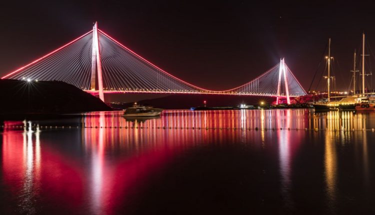 سياحة صح تركيا_اسطنبول-جسر-السلطان-سليم-الاول_اشهر-10-جسور-معلقة-في-العالم-2017_666966718_1000×750